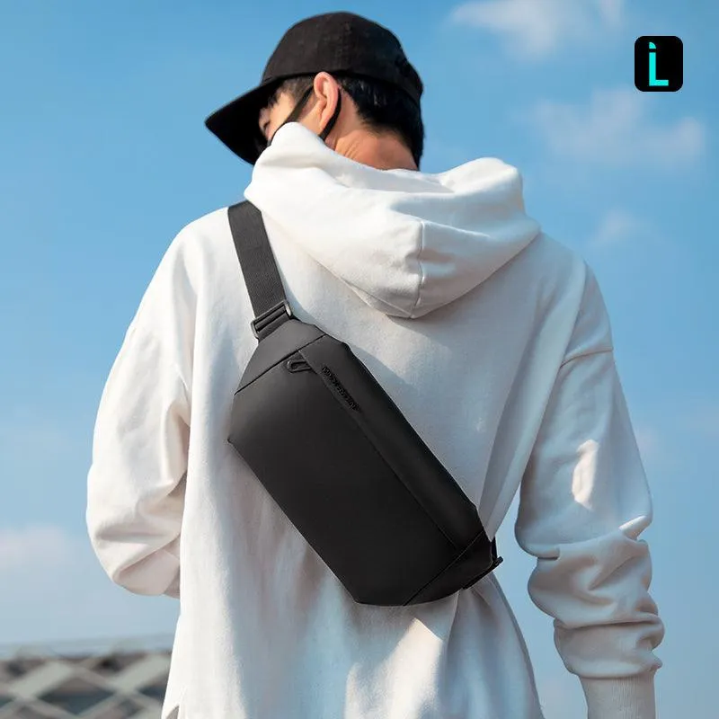 Casual I : Water-Repellent Shoulder Bag with Double-Layer