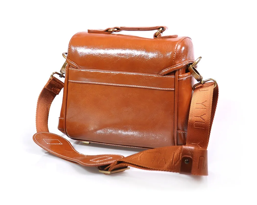 Classic DSLR Leather Shoulder Bag with Detatchable Strap - Light Brown