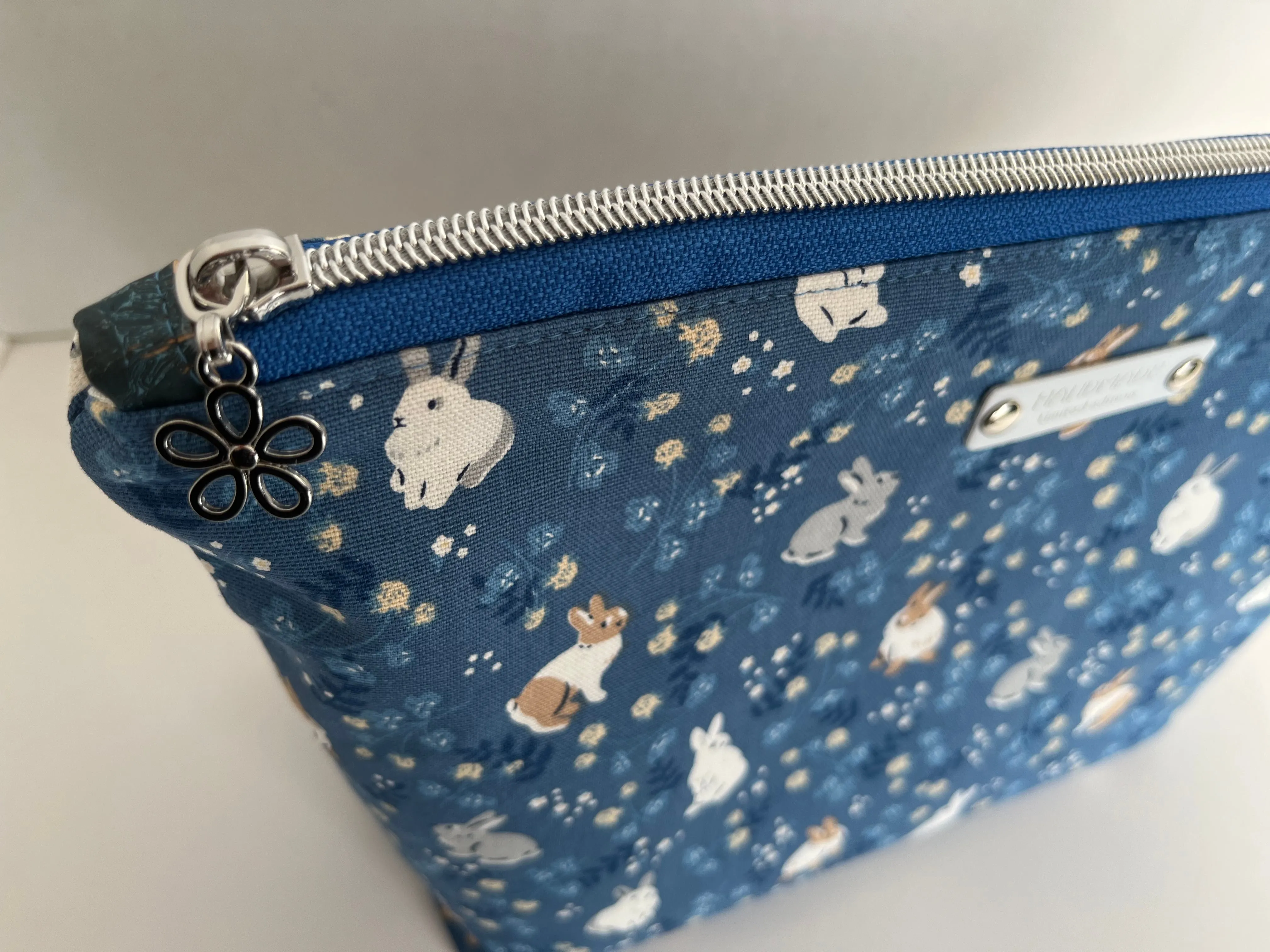 Cute Rabbits Large Cosmetics Bag, Toiletry Bag, Project Bag