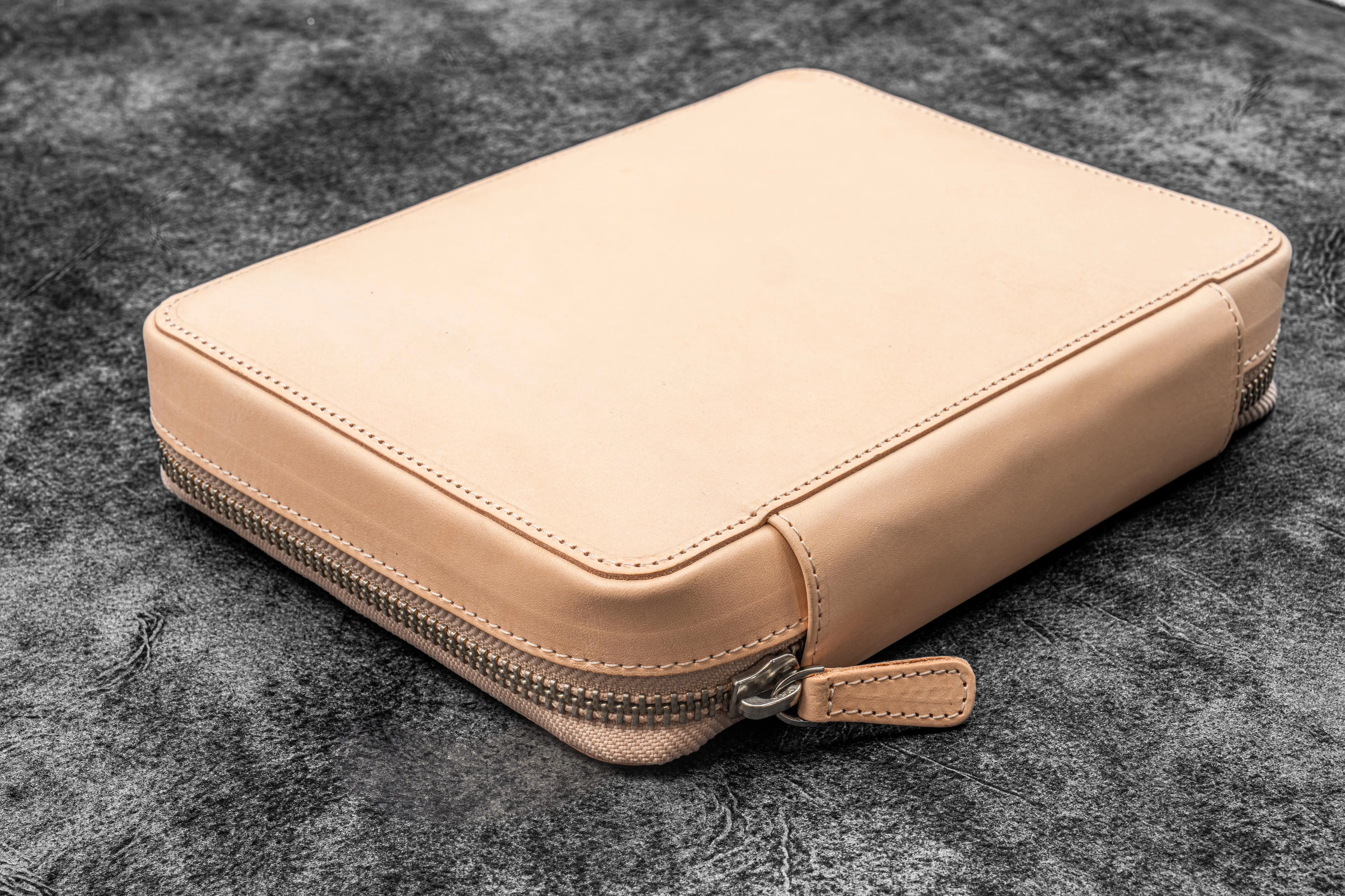 Expansi-Folio  Leather Wide A5 Zip Folio - Undyed Leather