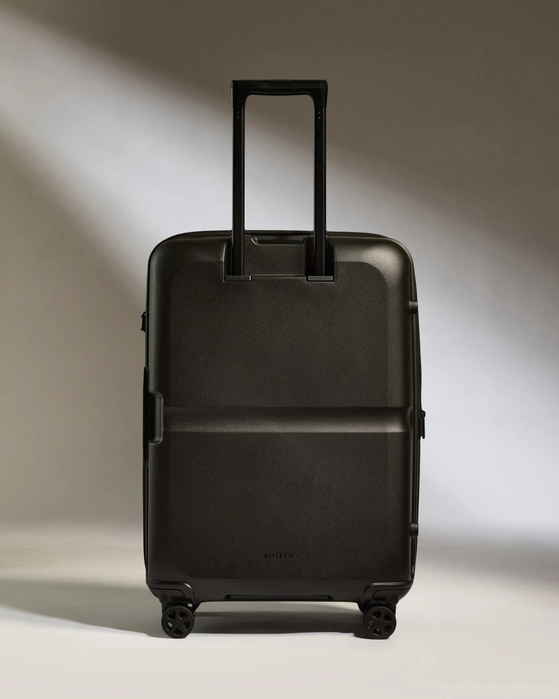 Medium Suitcase in Black - Single Stripe