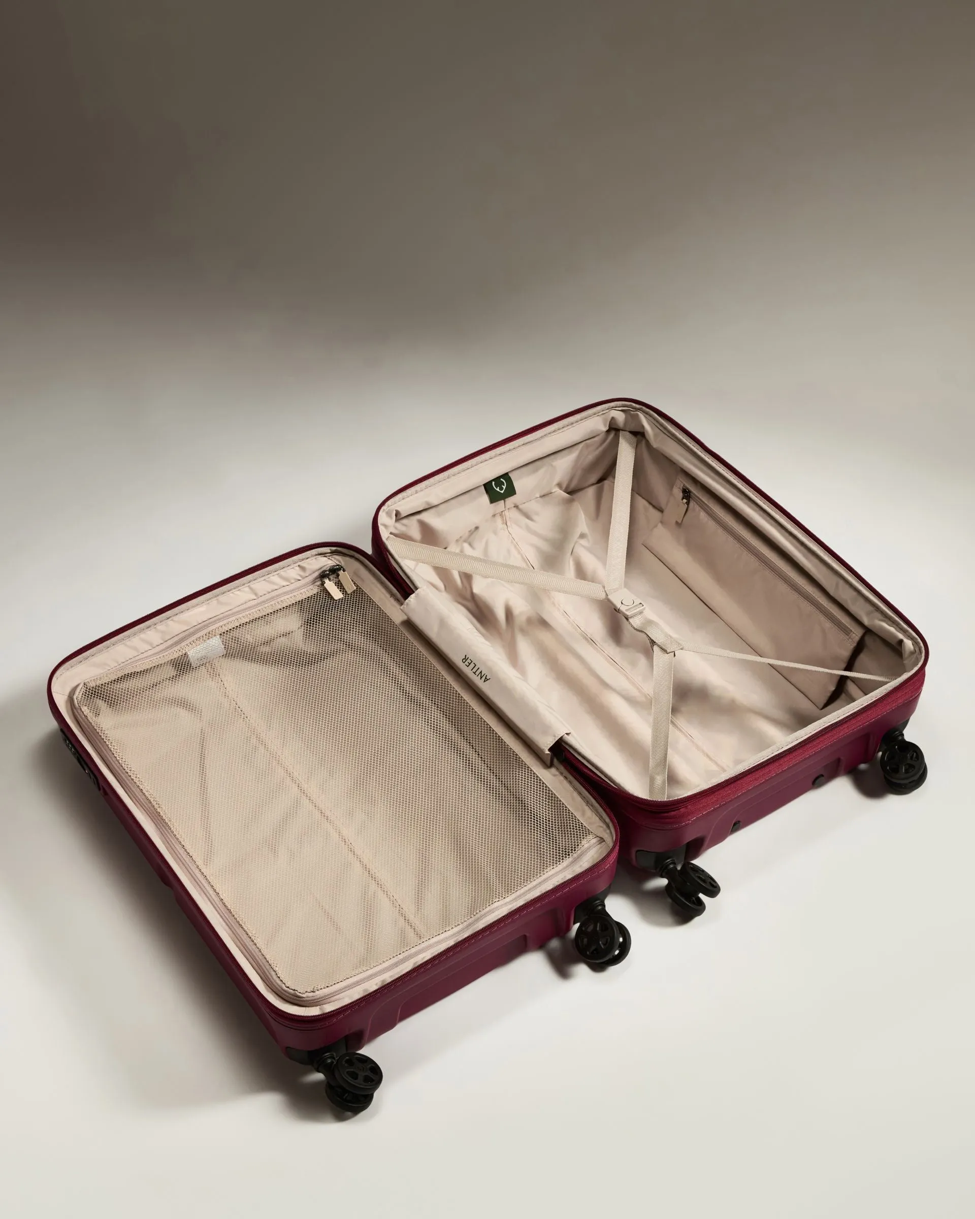 Medium Suitcase in Heather Purple - Single Stripe