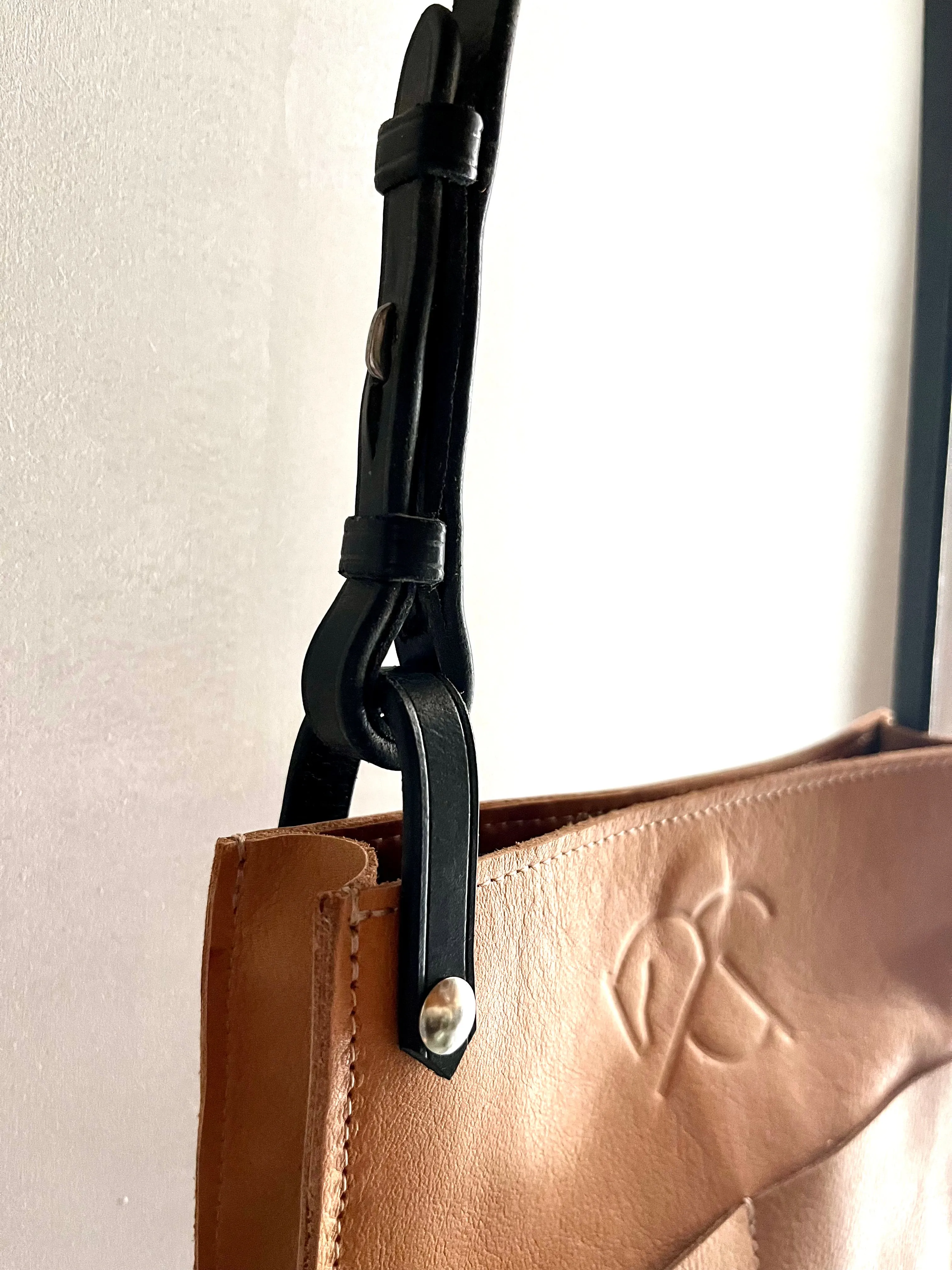 PAGE LEATHER TOTE | Equestrian Bag | Leather Wine Carrier | 2 bottle Tote - AtelierCG™