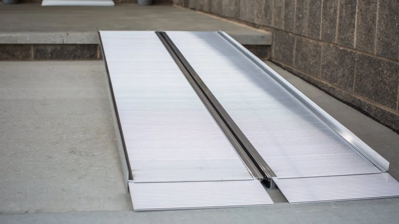 Singlefold Portable Aluminum Wheelchair Ramp