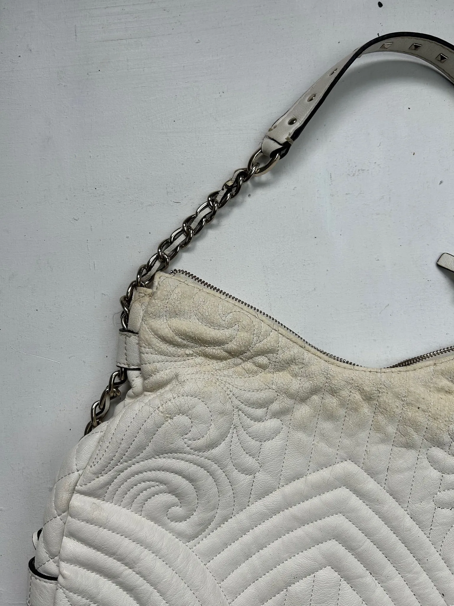 White pvc leather y2k vintage shoulder bag